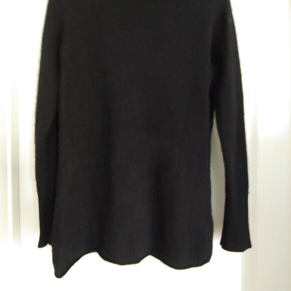 Athleta100% Cashmere Black Turtleneck Ribbed cuffs Soft Cozy S - Picture 9 of 11